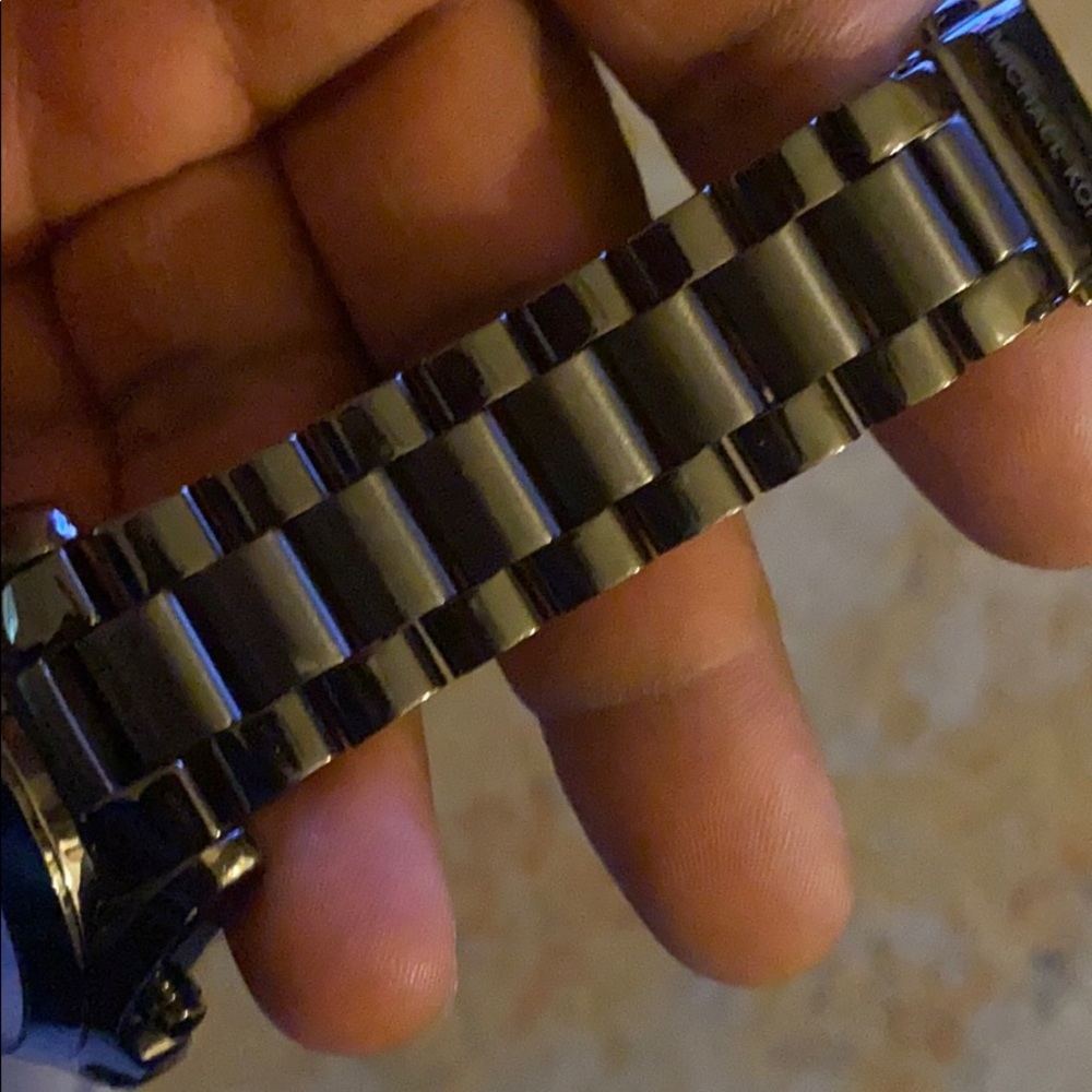 Mk Watch - Picture 7 of 7